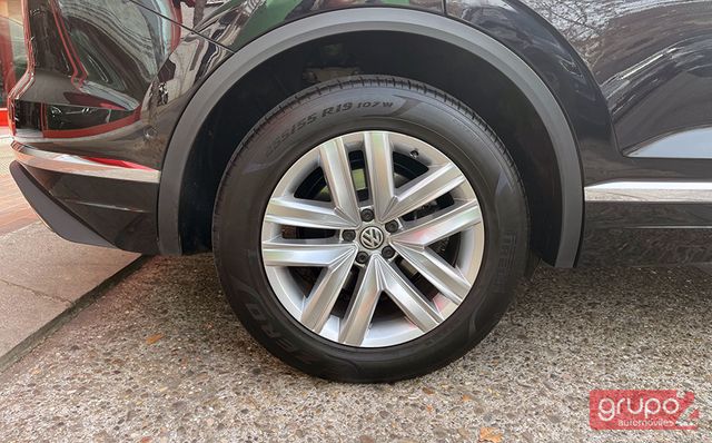 VOLKSWAGEN Touareg Premium 3.0 TDI Tip 4Mot