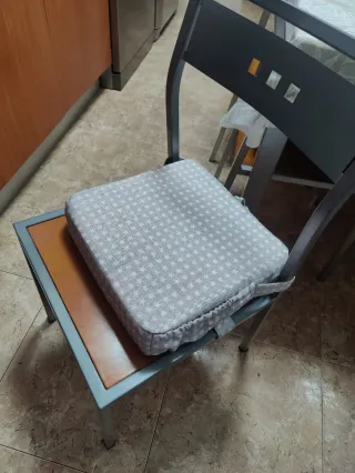 Cojín elevador infantil para silla