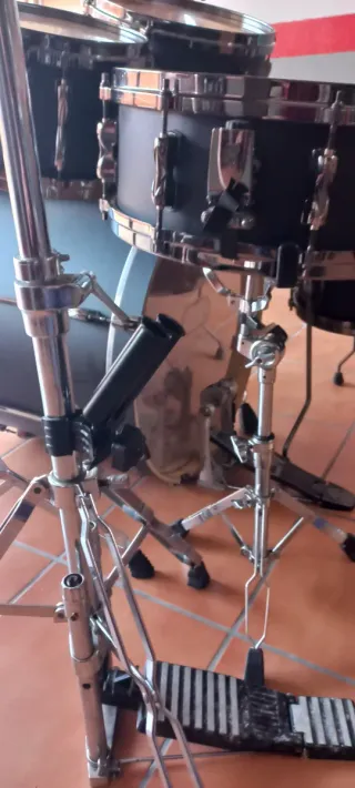 Batería Tama Superstar Hyperdrive Completa