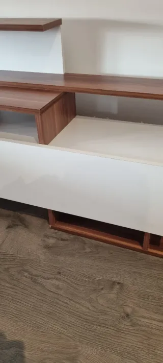 Mueble TV y estantería madera