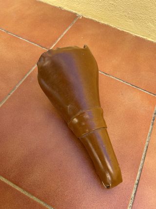 Sillín antiguo bicicleta cuero