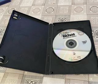 DVD Bichos: Una Aventura en Miniatura