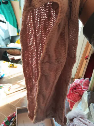 Gorro lana rosa con pompón