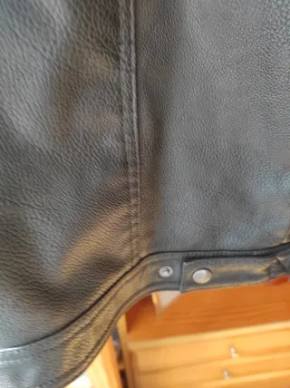 Cazadora Polipiel Jack Jones Talla XL. NUEVA.