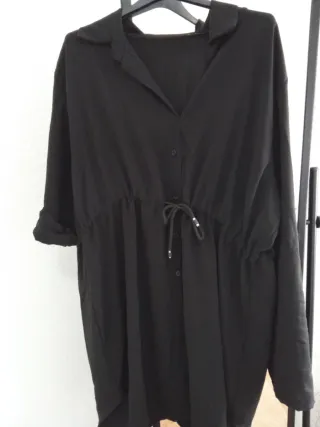 Vestido negro ajustable talla única Da talla 44-46