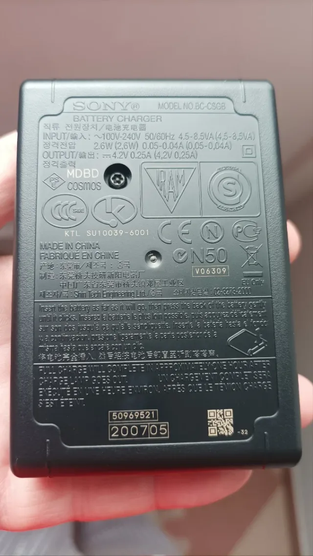 CARGADOR SONY MÁS BATERÍA TIPO G!!NUEVA!!