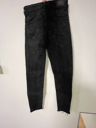 Pantalones vaqueros Pull&Bear negros