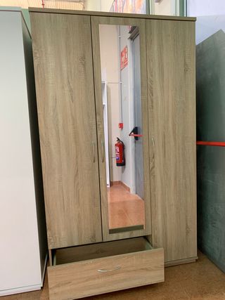 Armario 3 puertas madera y espejo