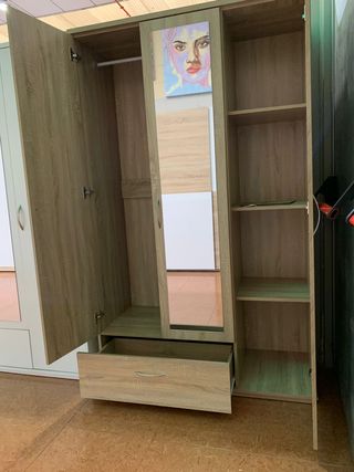 Armario 3 puertas madera y espejo