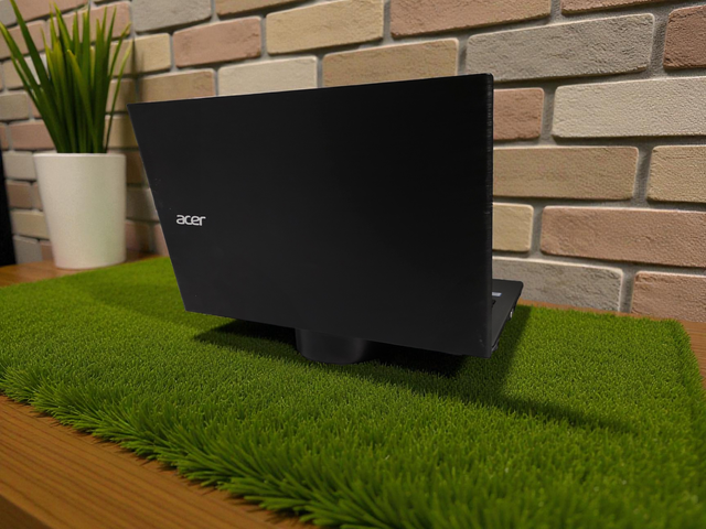 Acer Portatile i5 240GB SSD 16GB RAM Win11