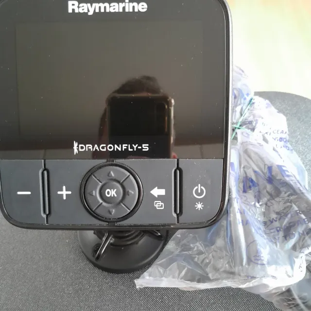 Sonda Raymarine Dragonfly 5 Pesca