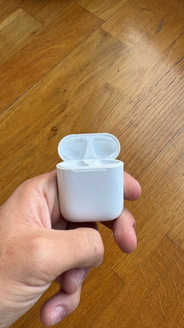 AirPods 2ª Gen Apple Blancos