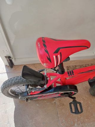 Bicicleta infantil 12 roja
