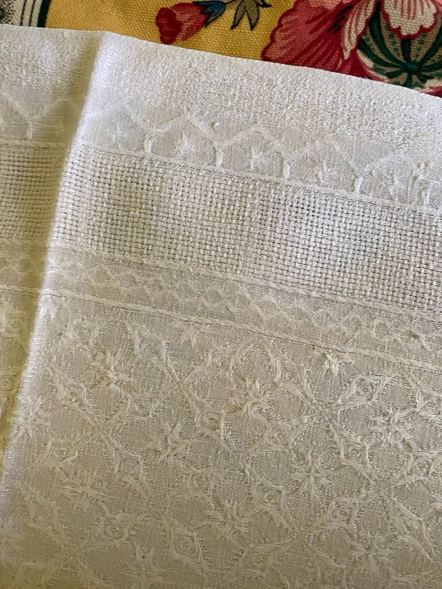 Asciugamani in cotone bianco
