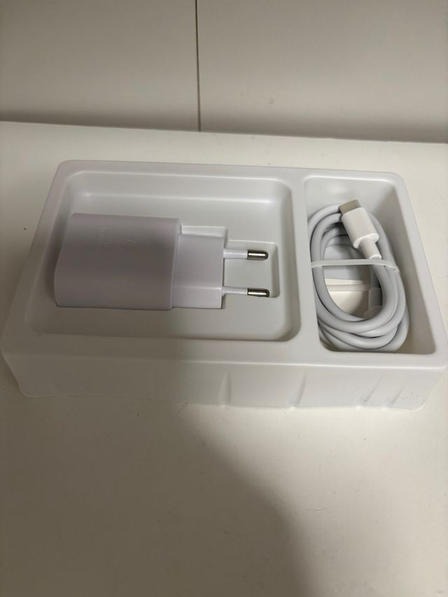 CARGADOR ULTRA RÁPIDO NUEVO