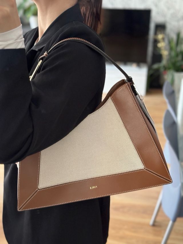 Bolso Furla Beige y Marrón