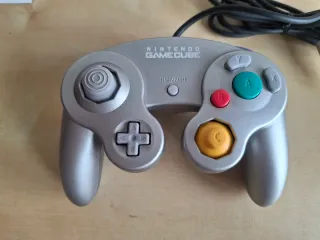 Mando Nintendo GameCube Plata