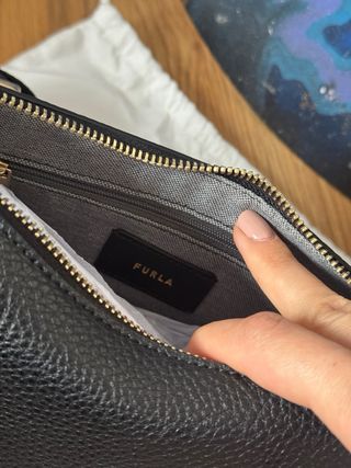 Bolso Furla Negro Piel Cadena Dorada