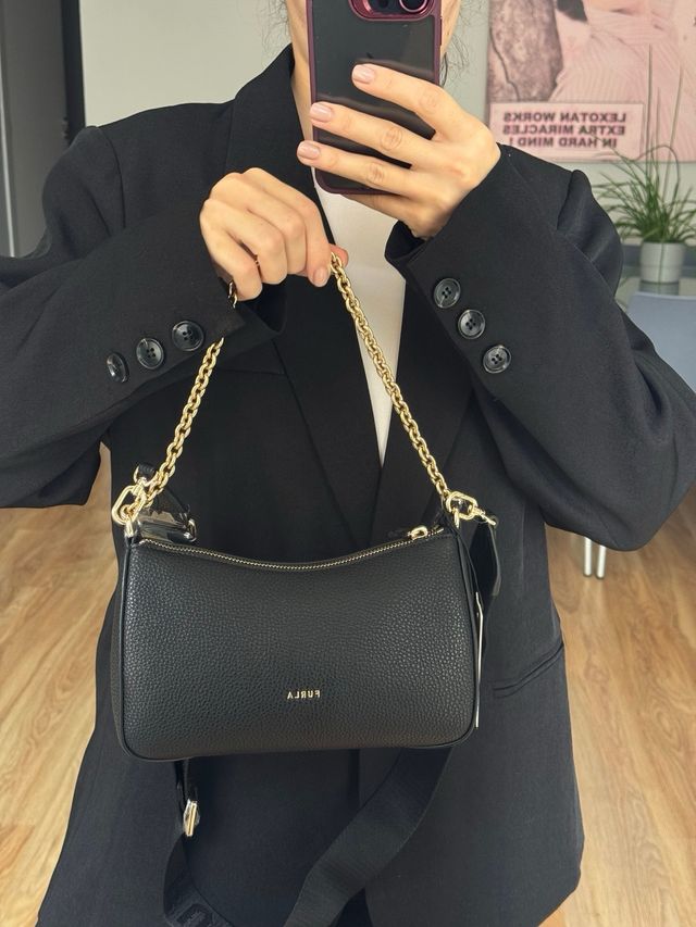 Bolso Furla Negro Piel Cadena Dorada