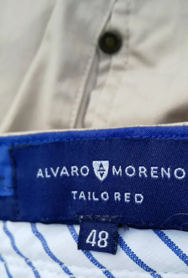 5 PANTALONES DE HOMBRE DISTINTOS COLORES:1X2,5 €