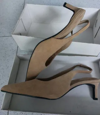 Zapatos tacón kitten beige