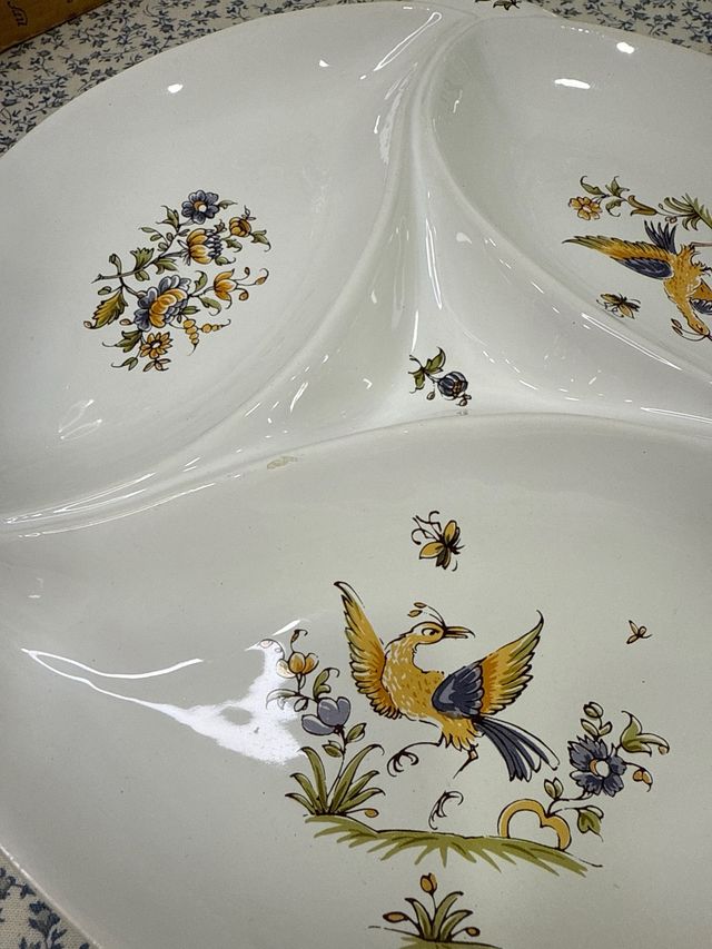 Fuente Moustiers 31cm pintada a mano