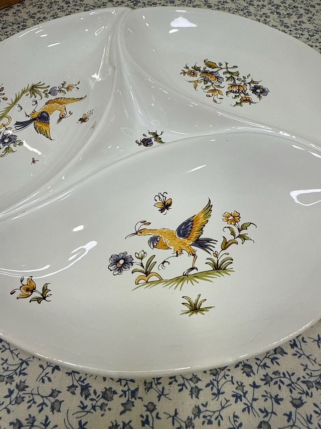 Fuente Moustiers 31cm pintada a mano