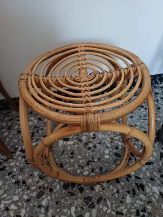 Cabecero,espejo,mesita, balancín mimbre artesanal