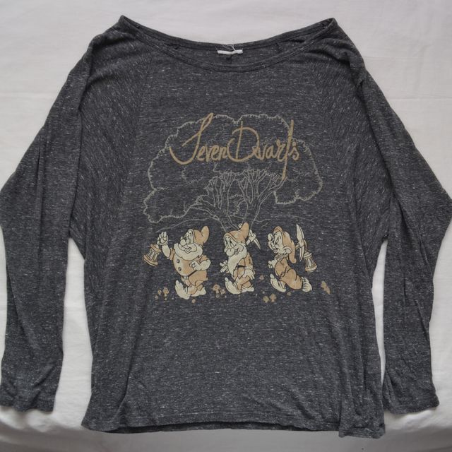 Pijama 7 enanitos gris