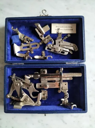 Caja Singer prensatelas vintage