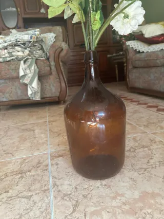 Jarrón de cristal grande marrón