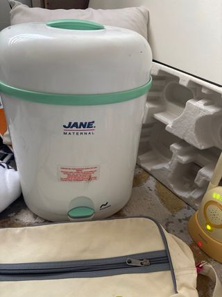 pak bebé: Vigilabebés, esterilizador