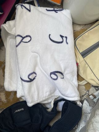 pak bebé: Vigilabebés, esterilizador