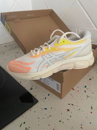 Asics Gelquantum 360 VIII Paris Cream Talla 40.5