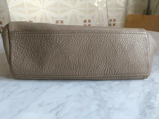 Bolso Bimba y Lola piel beige.