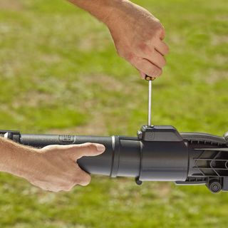 Soplador aspirador hojas BLACK+DECKER BEBLV260