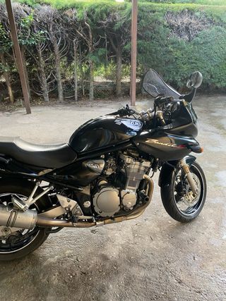 Suzuki Bandit 650s Negra  Modelo 2006