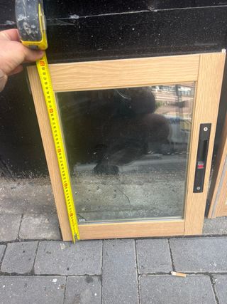 Ventana de aluminio si marco