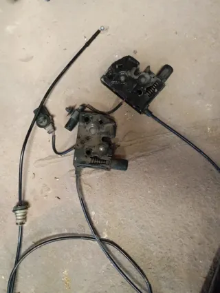 Cerradura capó Audi A1 Sportback