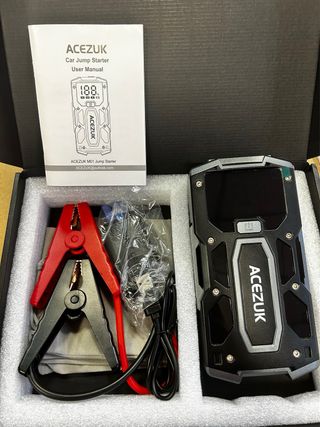 Arrancador de Coche Portátil con Power Bank