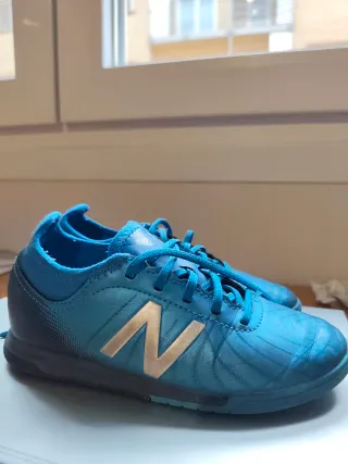 Zapatillas fútbol sala New Balance Talla 31