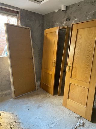 lote de 6 Puertas de madera maciza