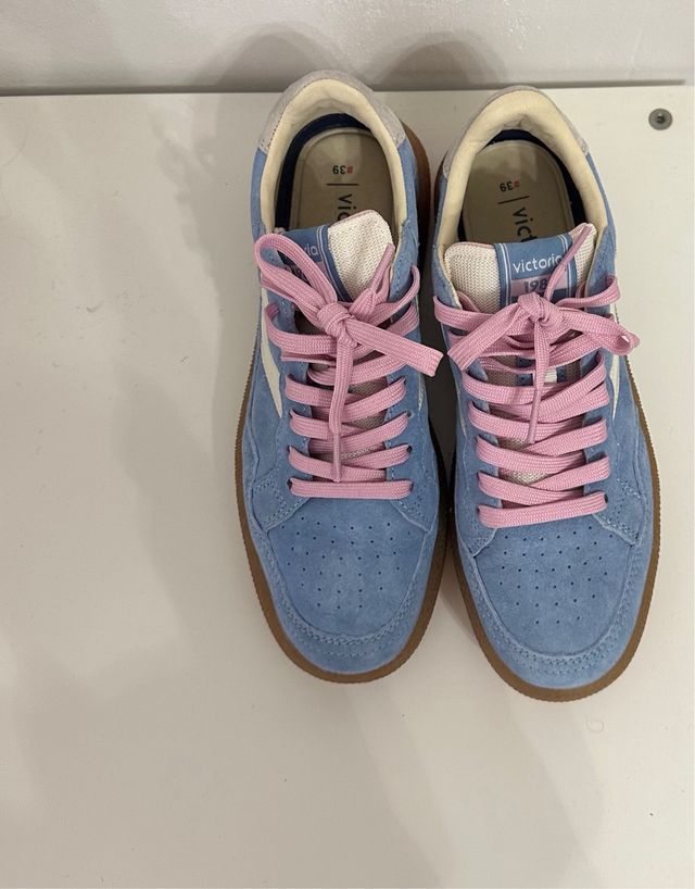 Zapatillas Victoria Azul/Beige Talla 39 nuevas