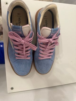 Zapatillas Victoria Azul/Beige Talla 39 nuevas