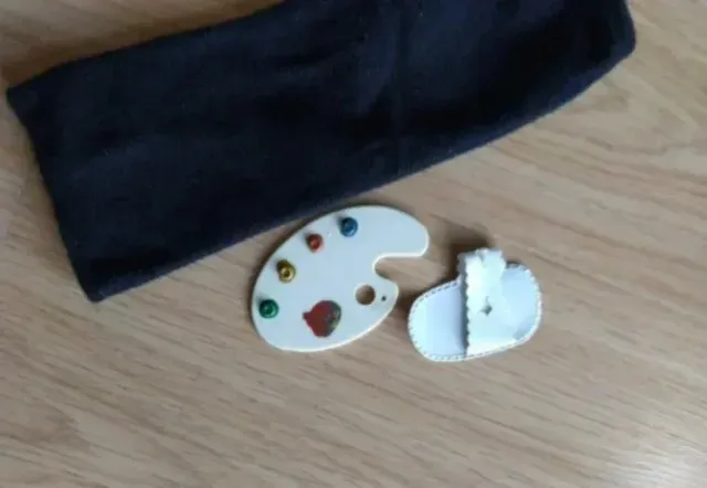 Pantalón, paleta y chancla nancy pintora años 70