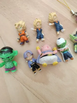 Mini Figuras Dragon Ball.