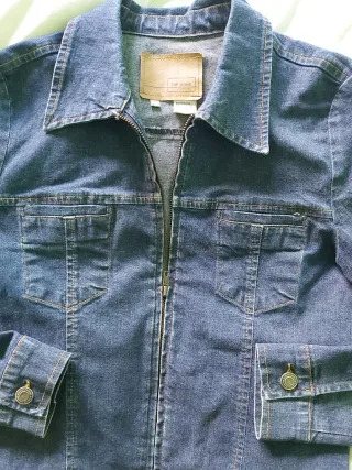 Chaqueta tejana azul