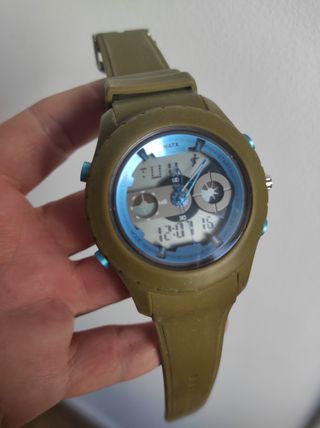Reloj Digital y Analógico Verde