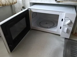 Horno Microondas Bluesky