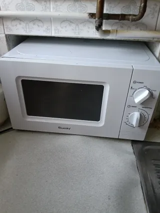 Horno Microondas Bluesky